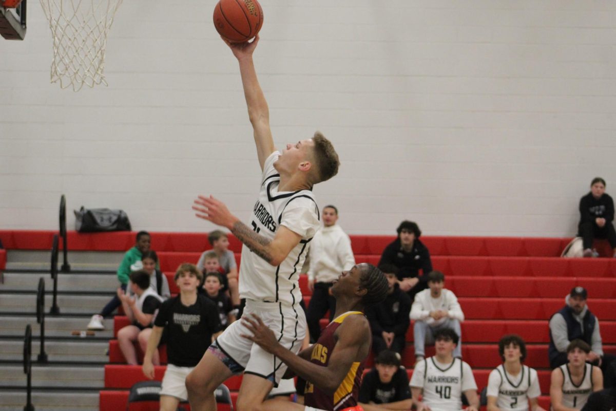 Boys Basketball Photos